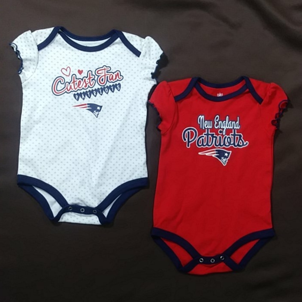 NWOT Baby Girls NFL 2 Pack Onsies